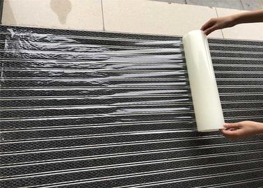 良い価格 明確な絨毯を敷いた床の保護装置のフィルム、よい接着剤が付いている300のftのカーペットのプラスチック フィルム オンライン